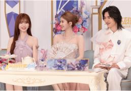 赵露(lù)思變(biàn)身水晶玫(méi)瑰公主，现身LOL手游老(lǎo)友聚(jù)会