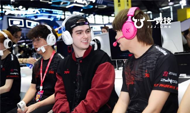 无畏契约：autumn将离开FPX，战队可能分崩离析