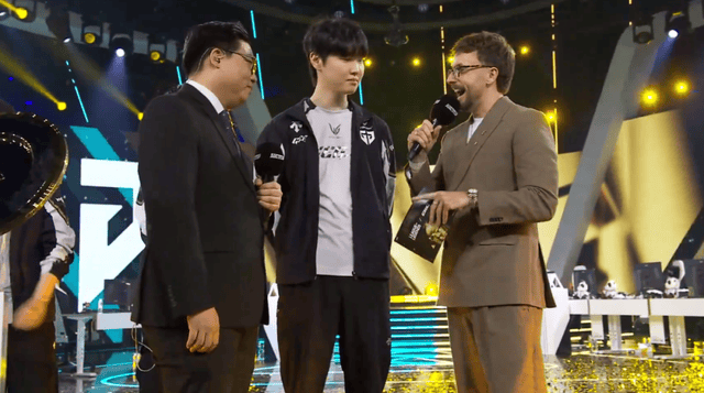 Chovy接(jiē)班LOL第一人！连夺两座国际赛冠(guān)军，加冕世(shì)界第一中單(dān)