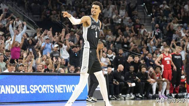 分(fēn)析(xī)：奧(ào)拉朱旺如何幫(bāng)助马刺队維(wéi)克托·文班(bān)亚马在休赛期(qī)蜕变