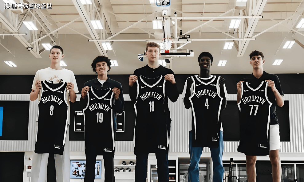 自毁長(zhǎng)城(chéng)？透支未來(lái)？休赛期(qī)的失望球队！