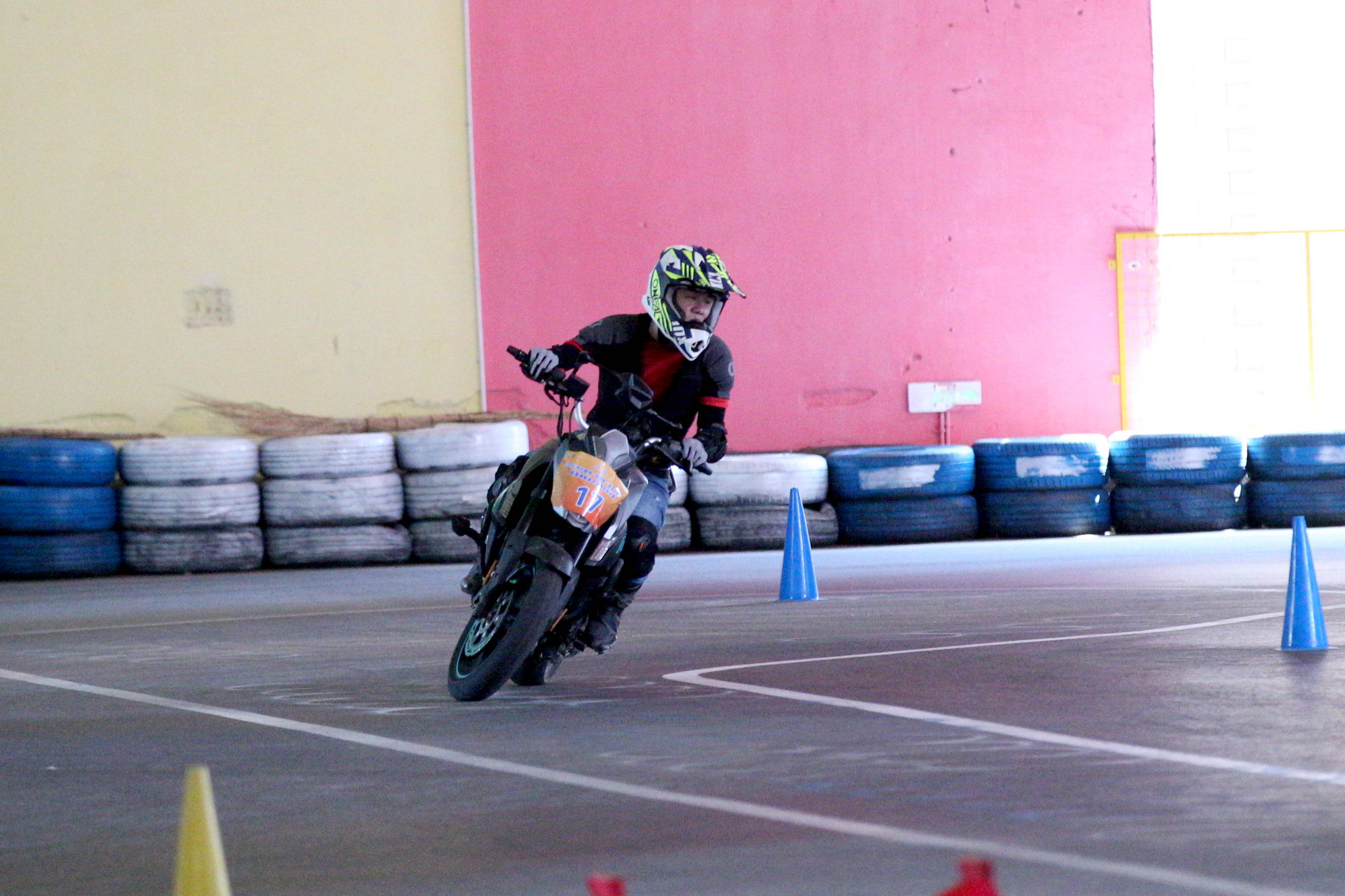 孔孟之乡燃“摩”火！济宁“至圣之路”油电摩托大赛竞风流