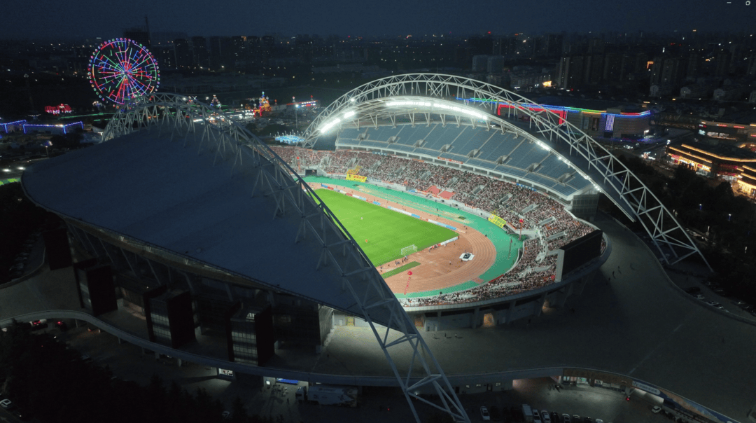 赛事(shì)不(bù)断，人(rén)流(liú)不(bù)息：潍坊奥体中心点燃城市激情