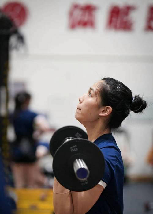 解读中国女排的精密戰(zhàn)術(shù)调整