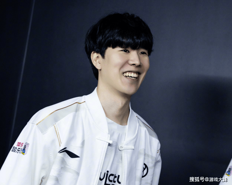 LOL官方正式宣佈(bù)，名(míng)人堂入(rù)选順(shùn)序不看賽(sài)区，theshy有望成为下一位