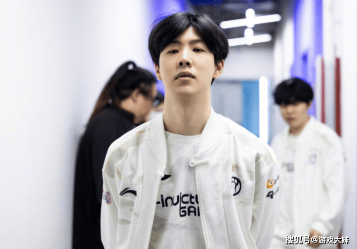 LOL官方正式宣佈(bù)，名(míng)人堂入(rù)选順(shùn)序不看賽(sài)区，theshy有望成为下一位