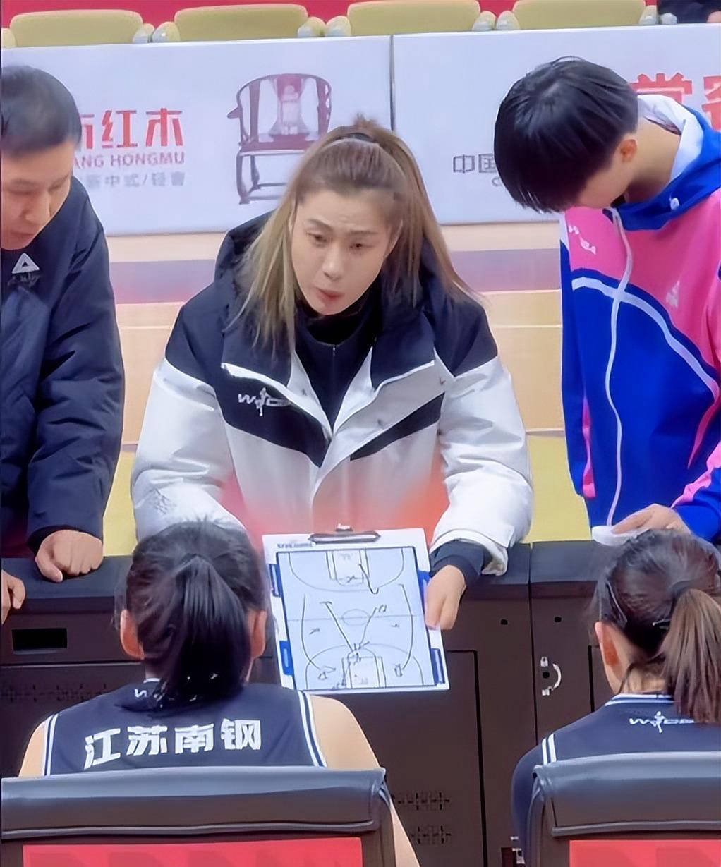 周琦回国解说中韩比赛，马健批评日本亞(yà)洲二(èr)流